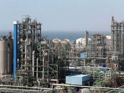 Petrochemical_Complexes_in_Asaluyeh_(8)